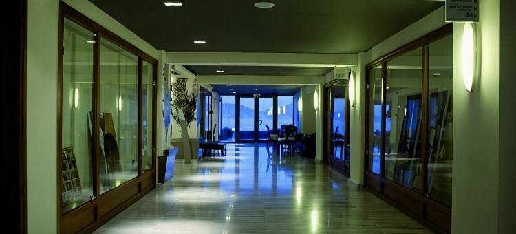 森雅佛洛斯多莫特酒店(Domotel Xenia Volos)图片