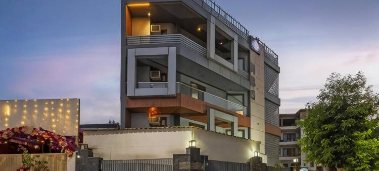 Fabhotel 诺伊达商务套房(Treebo Noida Business Suites)图片