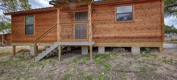 带有火坑和烧烤的乡村小屋 - 距离主街10分钟(Rustic Cabin with Firepit and Grill - 10 Mins to Main St)图片