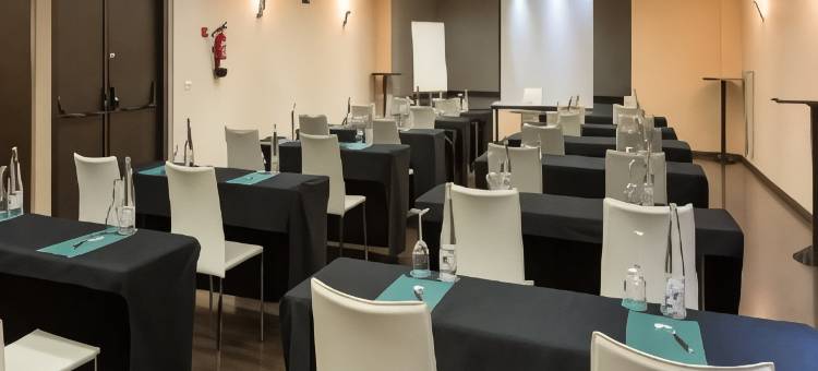 奥林匹克别墅温泉套房酒店(Hotel & Spa Villa Olimpica Suites)图片
