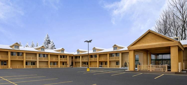 奥什科什拉昆塔温德姆酒店(La Quinta Inn by Wyndham Oshkosh)图片