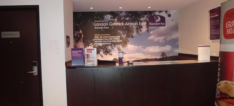 伦敦盖特威克机场东普瑞米尔酒店(Premier Inn London Gatwick Airport East)图片