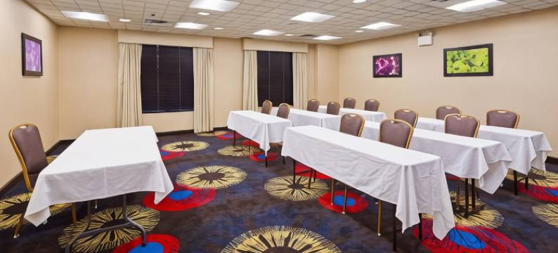 圣保罗东舒适酒店(Comfort Inn Saint Paul East)图片