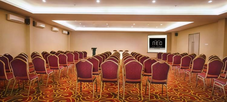 新邦利马三宝珑尼欧康迪酒店 - 阿斯顿酒店(Hotel Neo Candi Simpang Lima - Semarang by Aston)图片