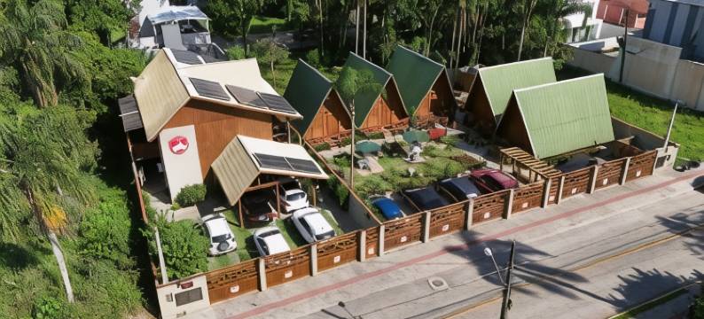 瑞士小屋龙宝宾纳斯(Pousada Chalé Suiço Bombinhas)图片