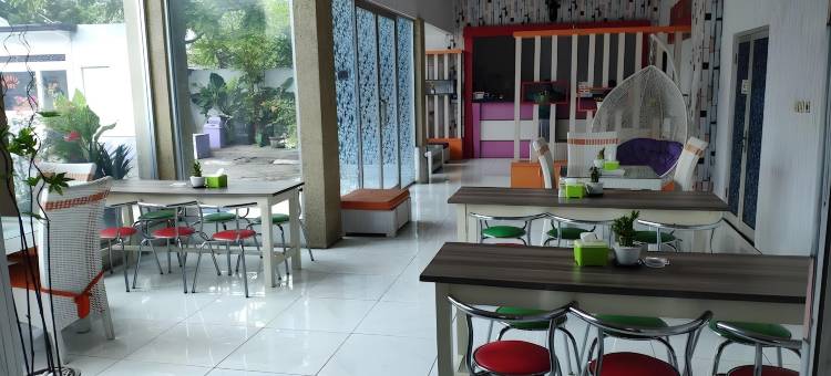 布根维尔伊斯兰酒店(Hotel Boegenviel Syariah)图片