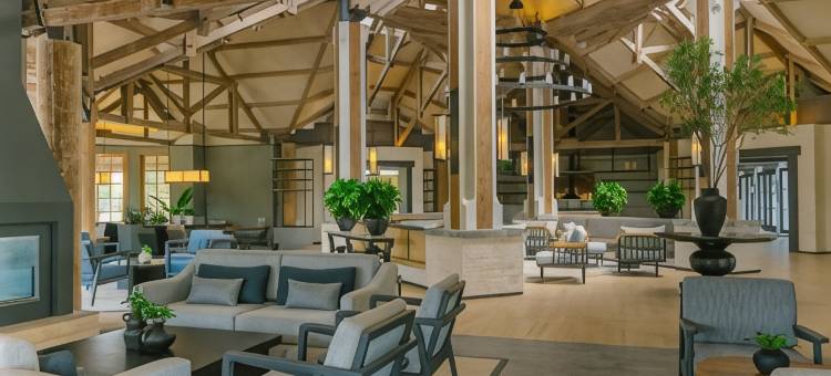 诺维斯吉里本卡度假村及水疗中心(Novus Giri Puncak, Resort & Spa)图片