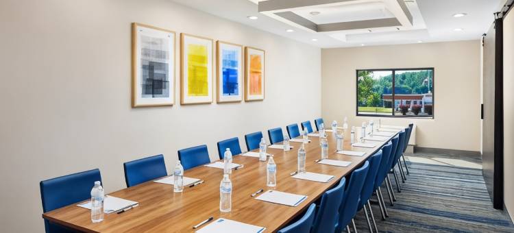 智选假日套房酒店威灵(Holiday Inn Express & Suites Wheeling)图片