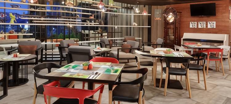 宜必思尚品望加锡萨姆拉图兰酒店(Ibis Styles Makassar Sam Ratulangi)图片