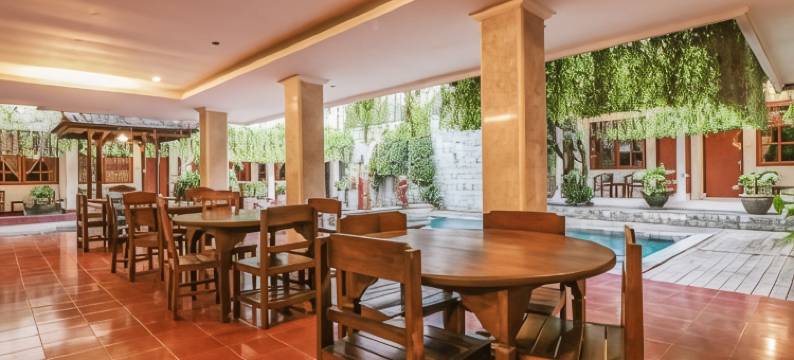 卡图尔艾迪布特拉酒店(Catur Adi Putra Hotel)图片