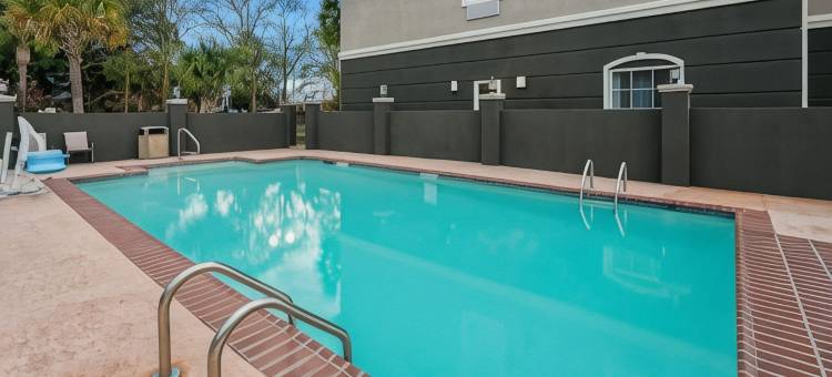 温德姆旗下拉昆塔温德姆酒店套房-布鲁萨尔-拉斐特地区(La Quinta Inn & Suites by Wyndham Broussard - Lafayette Area)图片