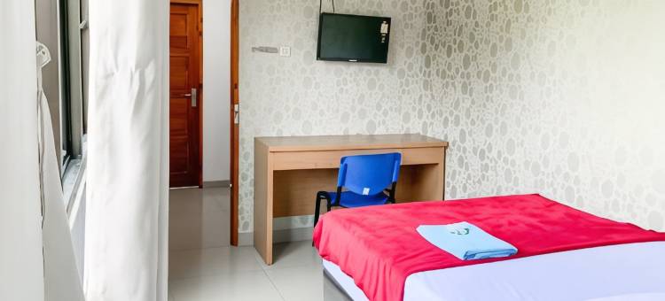 阿尤帕马努坎格斯特豪斯瑞德帕特纳尔(Penginapan Losmen Ayu Pamanukan RedPartner)图片