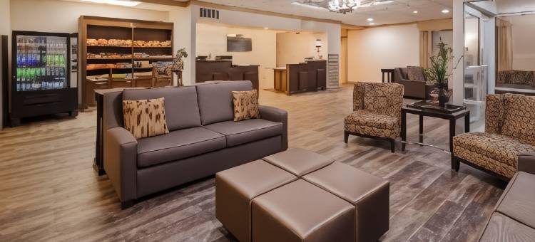 布拉夫斯交叉路贝斯特韦斯特酒店(Best Western Crossroads of the Bluffs)图片