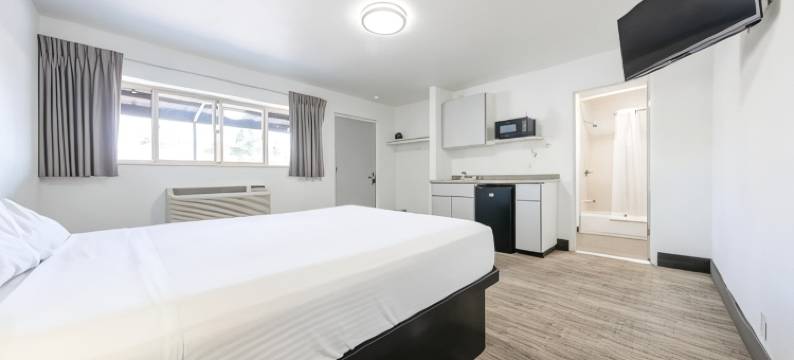 波特兰OYO班菲尔德开间(Banfield Studios By OYO Portland OR)图片