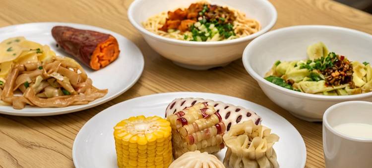 云上酒店 | 沉浸影音·星空美学国际酒店(秀山火车站花灯广场店)图片