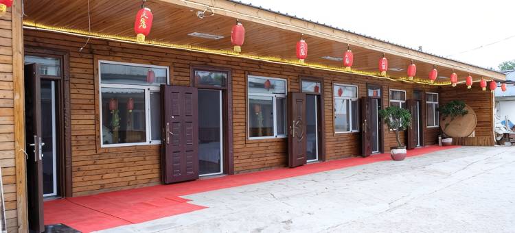 天然居客栈(长白山黄松蒲检票大厅店)图片