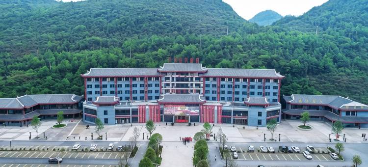百里杜鹃花冠大酒店图片
