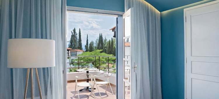 宙斯埃雷特里亚度假村(Zeus Eretria Resort)图片