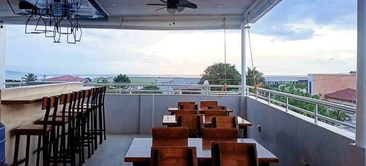 第波罗市Walk Inn酒店，红多兹(Walk Inn Dipolog City by RedDoorz)图片