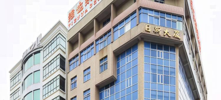 维也纳酒店(惠东华侨城和润步行街店)图片