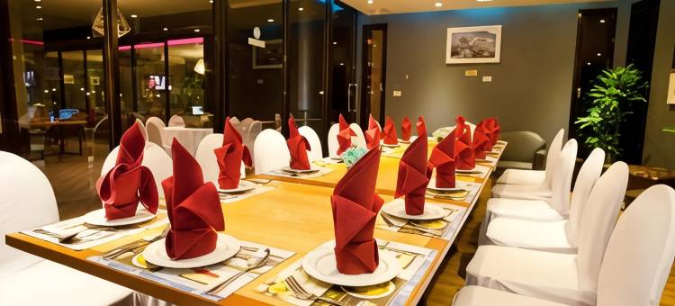 萨姆瑞塔纳酒店(Thumrin Thana Hotel)图片