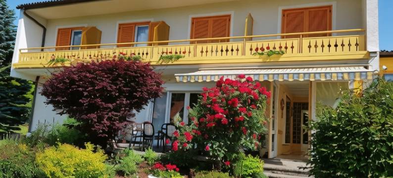 豪斯格鲁克自助早餐酒店(Haus Golker Ferienwohnungen & Frühstückspension)图片