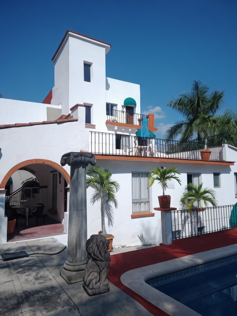 Hotel Bajo El Volcan Over view