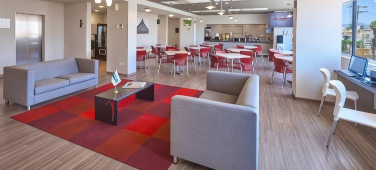 布埃布拉芬萨万豪城市快捷青年酒店(City Express Junior by Marriott Puebla Finsa)图片