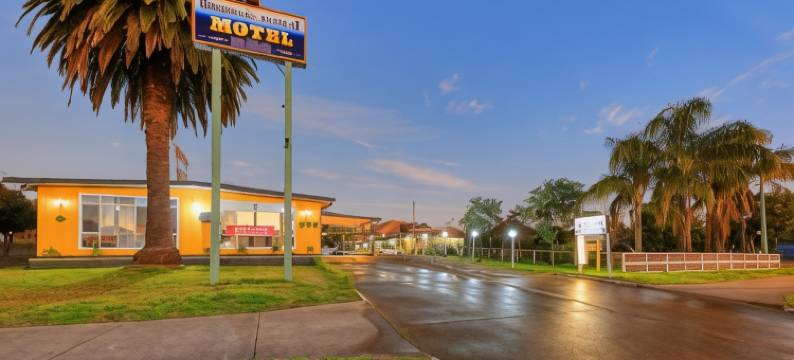 丛林人休闲汽车旅馆(Bushmans Motor Inn)图片