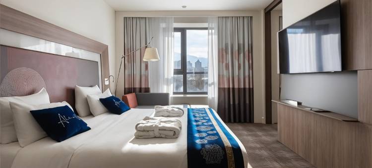 阿拉木图市中心诺富特酒店(Novotel Almaty City Center)图片