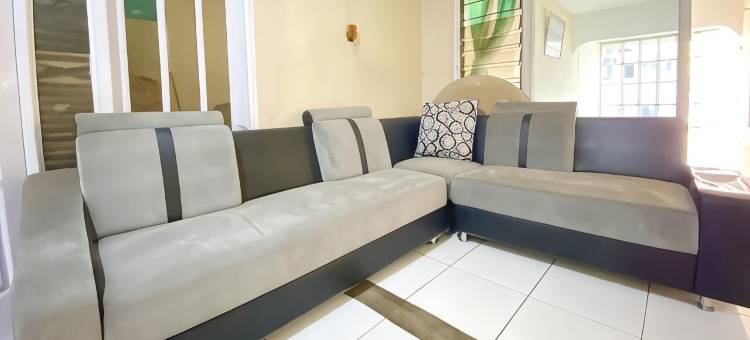 红色伙伴迪恩斯里坎迪伊斯兰家庭旅馆(Homestay Srikandi Syariah Dieng RedPartner)图片