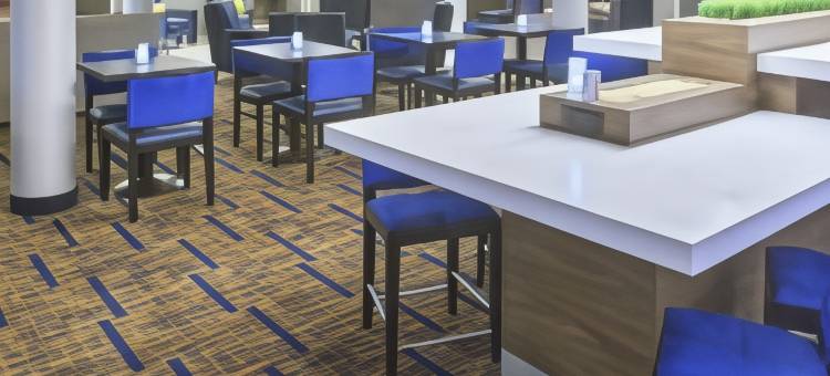 蒙哥马利普拉特维尔万怡酒店(Courtyard by Marriott Montgomery Prattville)图片