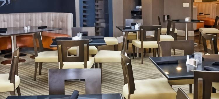 亨茨维尔南希尔顿逸林套房酒店(DoubleTree Suites by Hilton Huntsville South)图片