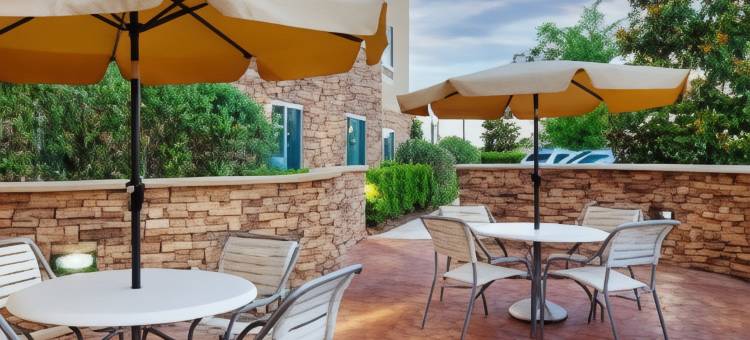 Fairfield Inn & Suites by Marriott Tallahassee Central图片