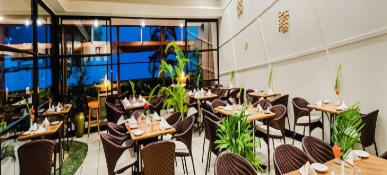 塔努阿海滨酒店(Tanoa Waterfront Hotel)图片