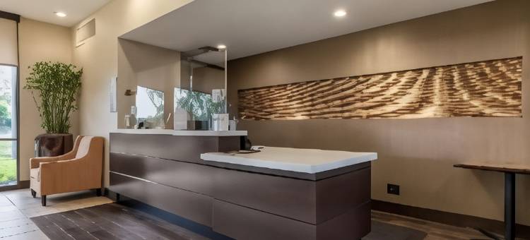 花园宫殿贝斯特韦斯特优质酒店(Best Western Plus Garden Court Inn)图片