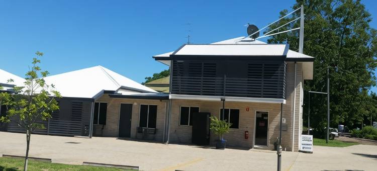 翡翠公园汽车旅馆(Emerald Park Motel)图片