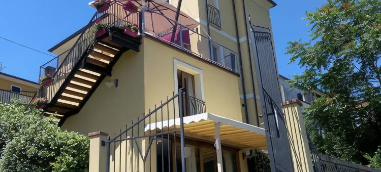 梅尔利西尔维亚与C. SAS的IL POGGETTO酒店(Albergo Diffuso - Il Poggetto Tra Urbino & San Marino)图片