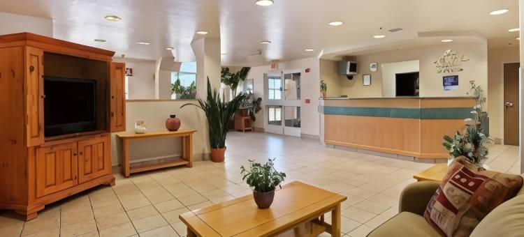 阿尔伯克尔基西温德姆麦客达套房酒店(Microtel Inn & Suites by Wyndham Albuquerque West)图片