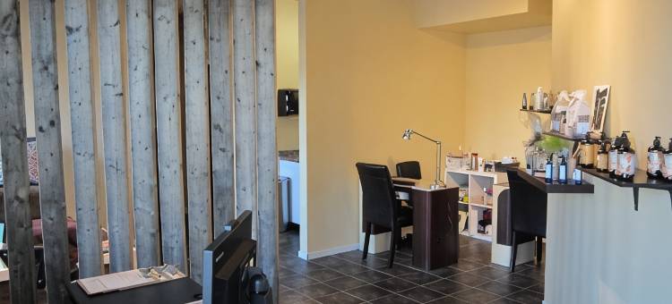 西基洛纳温德姆速8酒店(Super 8 by Wyndham West Kelowna BC)图片