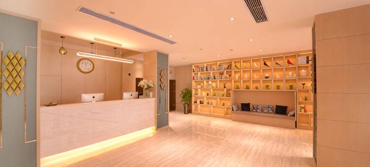 桃源假日旅行酒店(哈尔滨火车站中央大街店)图片