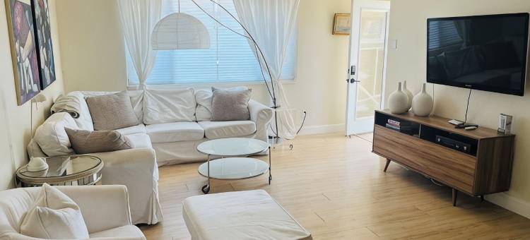Waterfront豪华-3间以上卧室度假屋(Waterfront Luxury- 3 Plus Bedrooms)图片