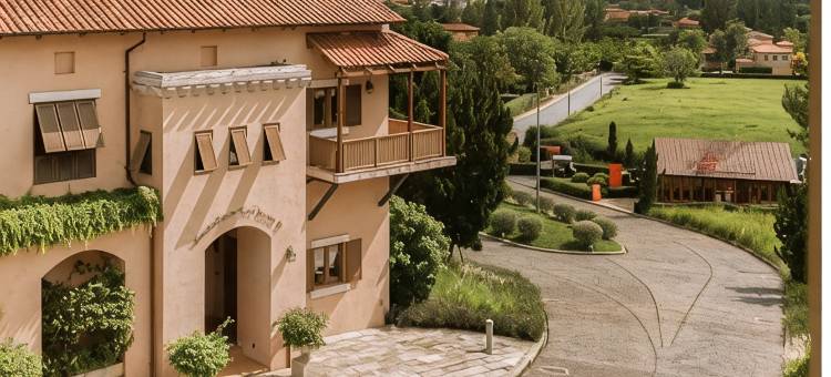 托斯卡纳山谷城市广场套房酒店(Toscana Valley Town Square Suites)图片