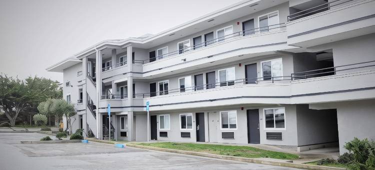 蒙特利海滨玛丽娜丽怡酒店(Country Inn & Suites by Radisson, Monterey Beachfront-Marina, CA)图片