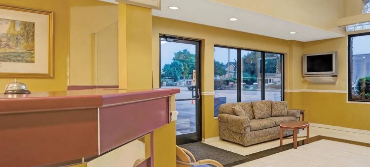 科隆内利斯-诺曼湖麦客达套房酒店(Microtel Inn & Suites by Wyndham Cornelius/Lake Norman)图片