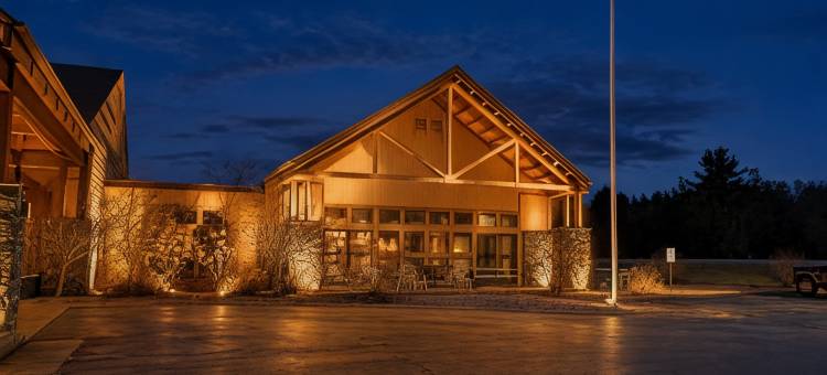 威斯康星科瑞特尔布莱克里弗福尔斯旅馆及套房 by Jasper(Coratel Inn & Suites by Jasper Black River Falls, WI)图片