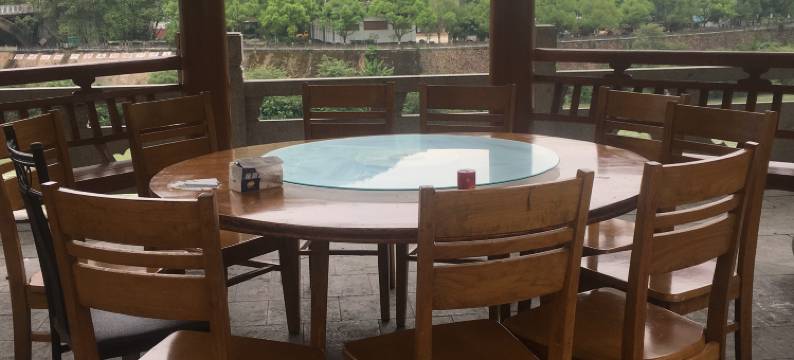 云和仙宫湖鱼头馆住宿图片