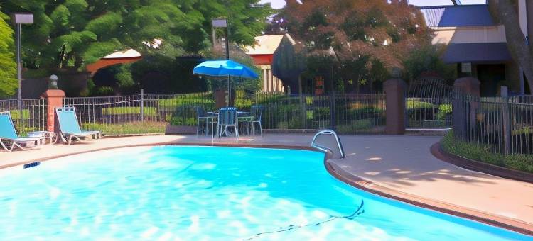 盖恩斯维尔华美达酒店(Ramada by Wyndham Gainesville)图片