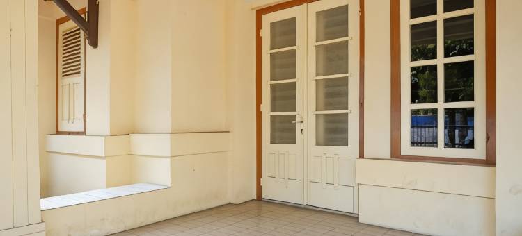 红多兹伊斯兰酒店-近普禾加多阿伦阿伦(RedDoorz Syariah Near Alun Alun Purwokerto)图片