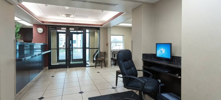 Travelodge by Wyndham Romulus Detroit Airport图片